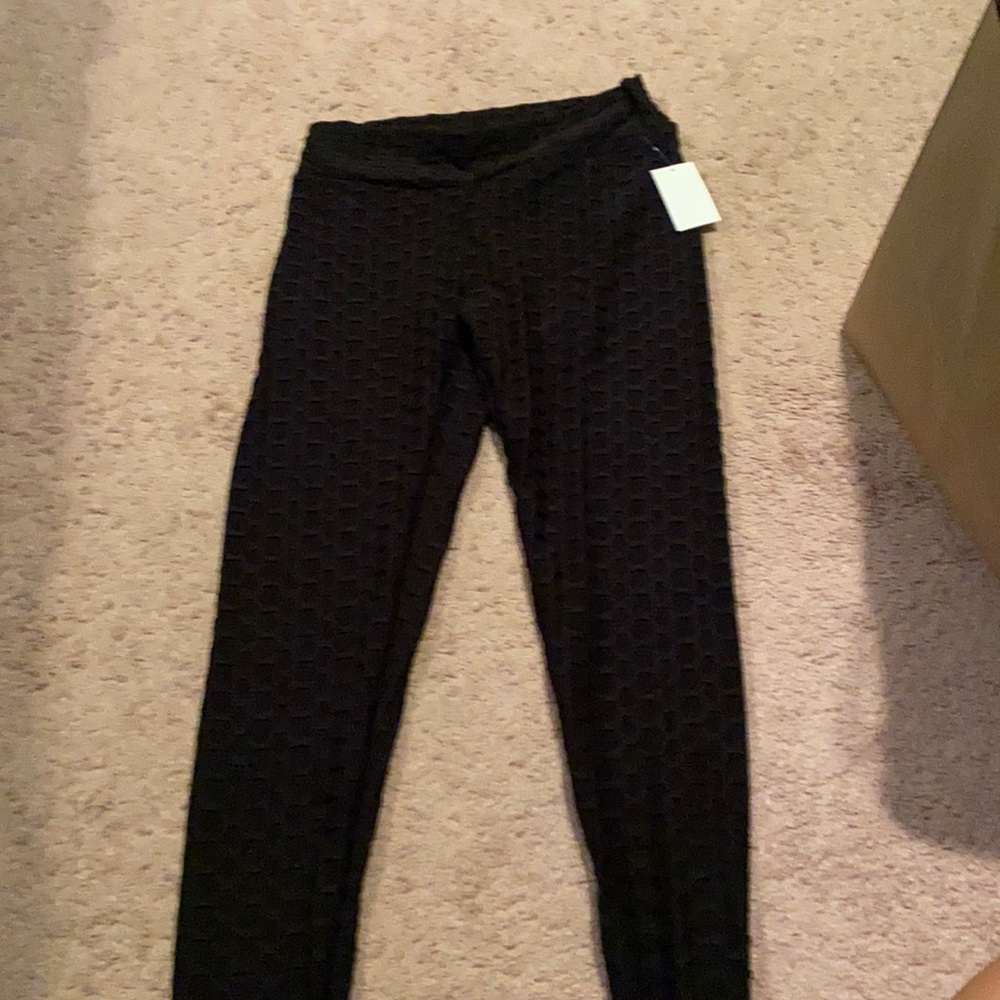 Never worn black leggings